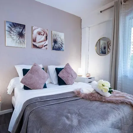 Apartment Studio Le Camaieu Tout Confort, Gare